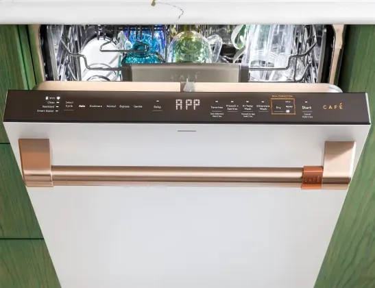 cafe-CDP888M5VS5-smart-dishwasher-led-lights